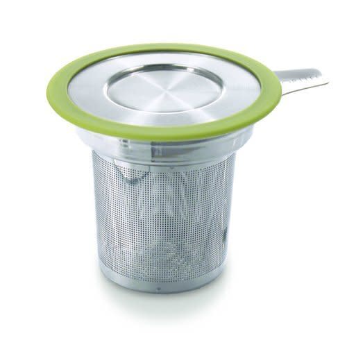 These tea infusers are practical and easy to use for tea lovers. Instead of buying paper tea bags, just place loose-leaf tea of your choice in the container and steep. <strong><a href="https://amzn.to/2CKBbC0" target="_blank" rel="noopener noreferrer">Get it on Amazon</a></strong>.