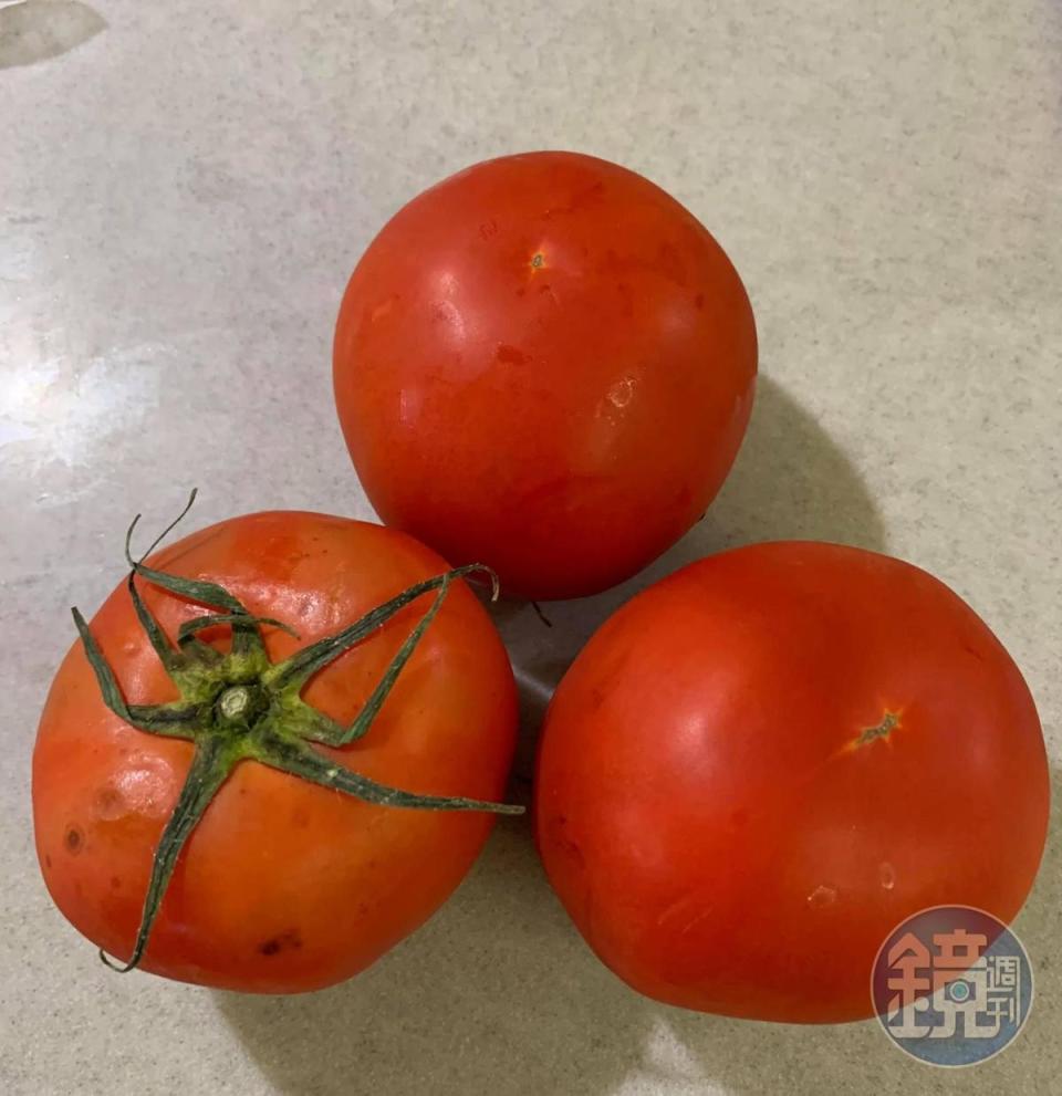 番茄3顆。