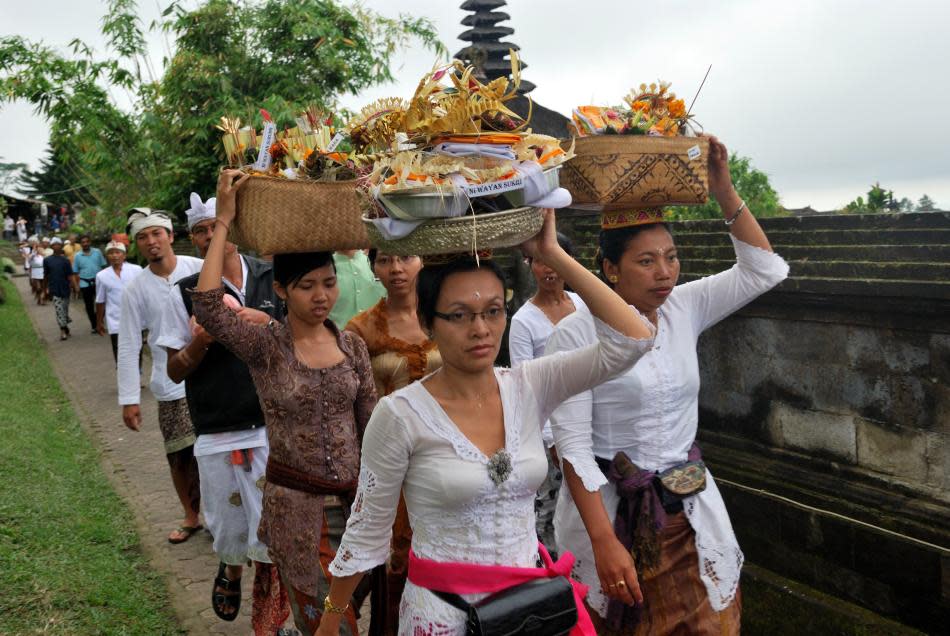 Balinese Hindus at the Mother Besakih Temple