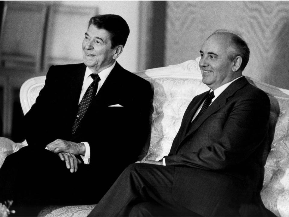 Regan and Gorbachev