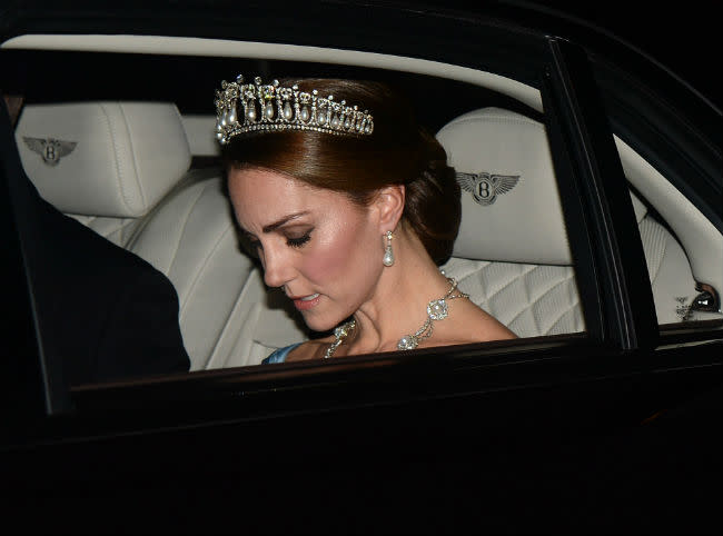 kate-middleton-royal-banquet-arriving