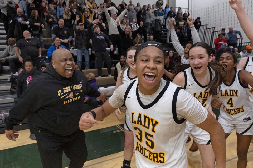 Buzzer-beater: Zoe Brooks celebrates after scoring winnning shot for St. John Vianney against Paul VI (Haddonfield) in Non-Public A Final on March 1, 2023 in Tabernacle, NJ.
(Credit: Peter Ackerman/Asbury Park Press)