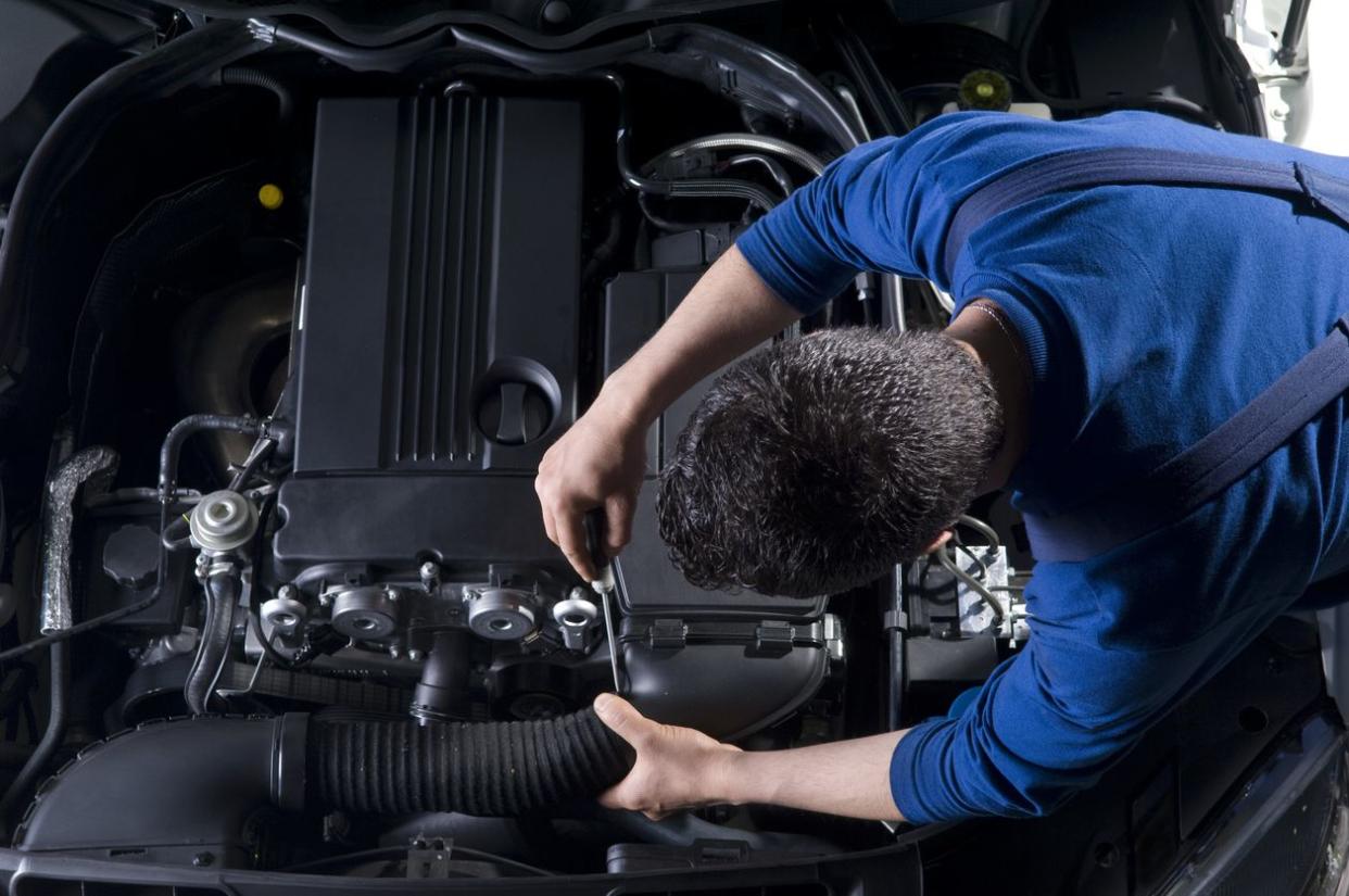 car mechanic