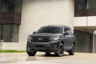 <p>2022 Ford Expedition Stealth Performance Package</p>