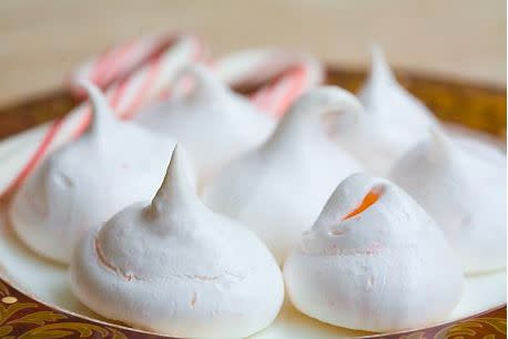 <strong>Get the <a href="http://www.simplyrecipes.com/recipes/peppermint_meringue_cookies/" target="_blank">Peppermint Meringue Cookies recipe</a> from Simply Recipes</strong>