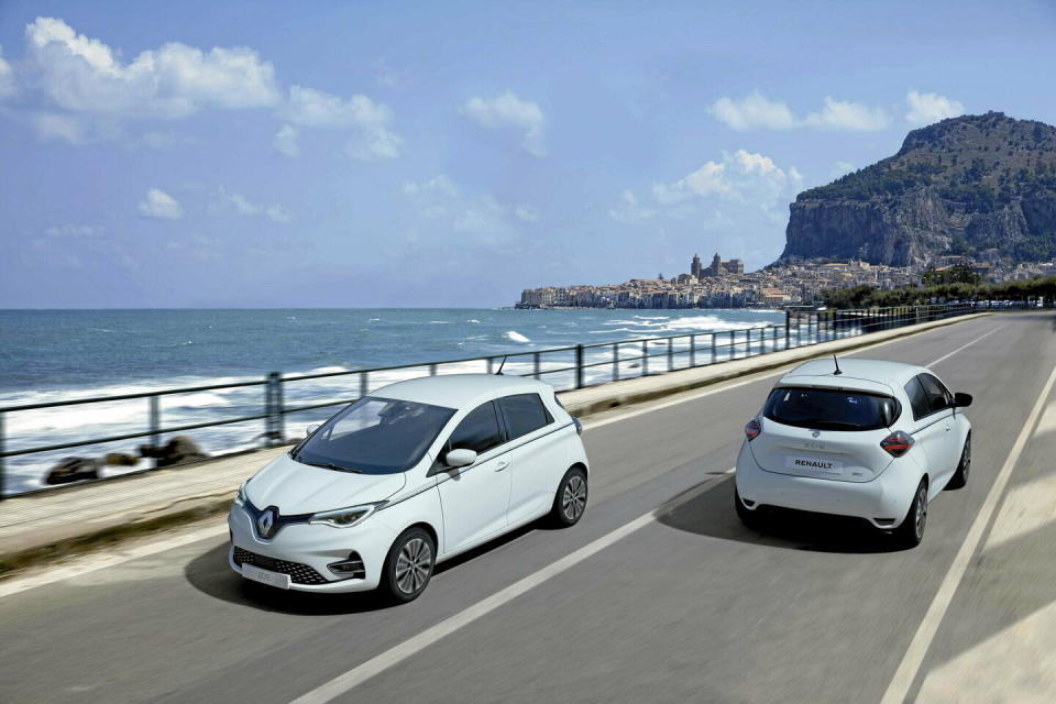 Trop ancienne, la Renault Zoe disparait du catalogue, car elle ne peut se plier aux nouvelles règles d'une UE boulimique de règlements.  - Credit: