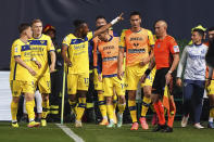 Verona's Tijjani Noslin celebrates scoring during the Serie A soccer match between Atalanta and Hellas Verona at Gewiss stadium, Bergamo, Italy, Monday April 15, 2024. (Spada/LaPresse via AP)