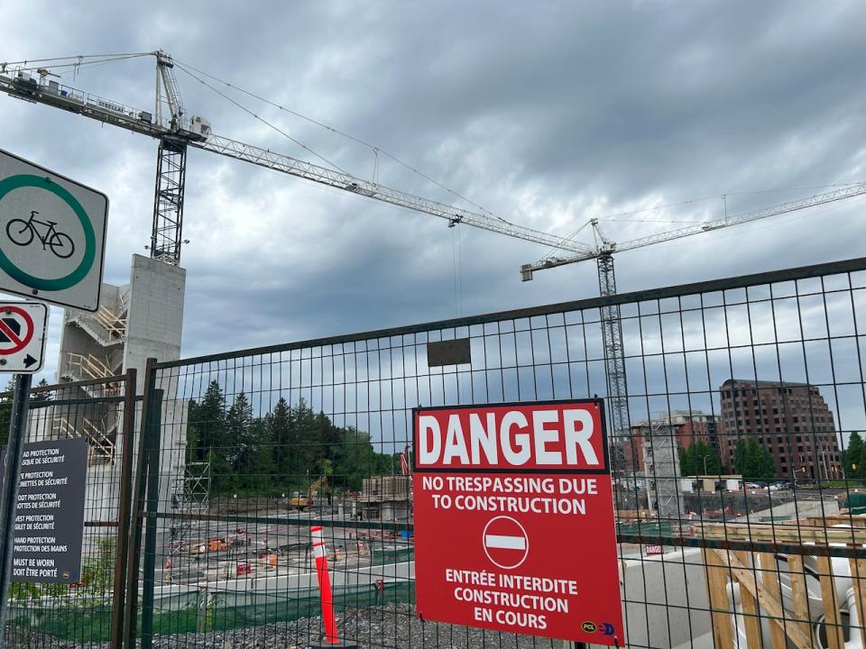 Construction site for the new Ottawa Hospital.