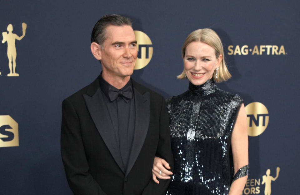 Naomi Watts and Billy Crudup make red carpet debut at the SAG Awards credit:Bang Showbiz