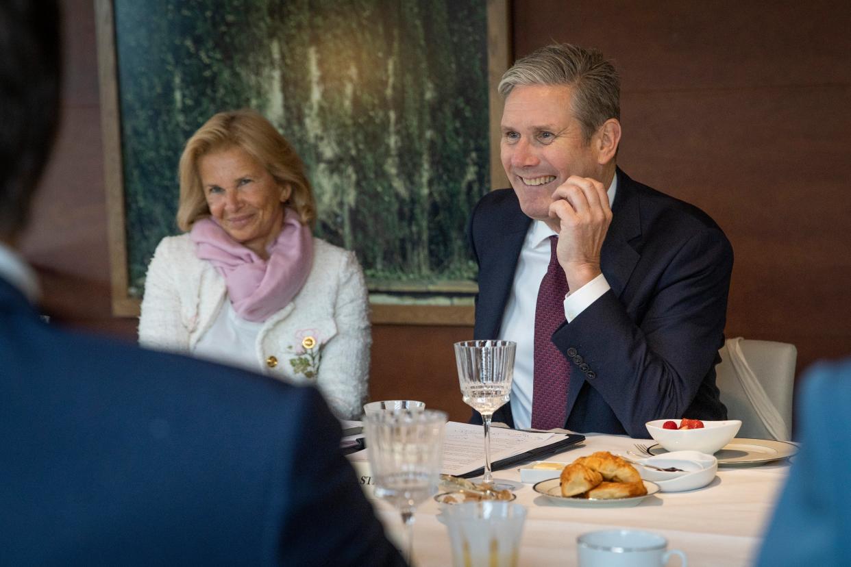 Keir Starmer attends a breakfast meeting in central Paris ahead of his bilateral meeting with French President Emmanuel Macron, 19 September (Getty Images)
