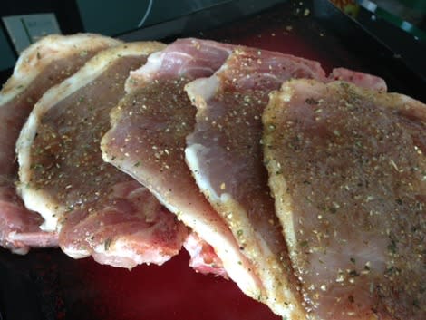 Rubbed pork chops ready to cook 