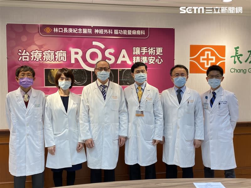 該個案接受長庚神經內外科醫療團隊以「ROSA」機器手臂輔助系統手術治療，恢復表達能力。（圖／記者簡浩正攝影）