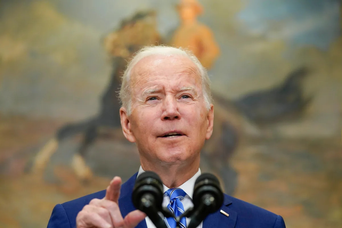 Fact-check: Did White House physician call for Biden's resignation?
