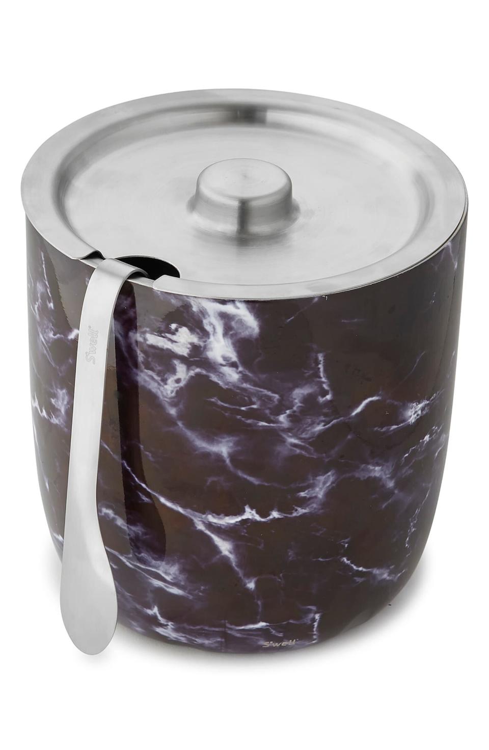 The water bottle company makes ice buckets, too, and this granite one looks pretty grand to us. <a href="https://yhoo.it/3dMb8ul" target="_blank" rel="noopener noreferrer">Find it for $50 at Nordstrom</a>. 