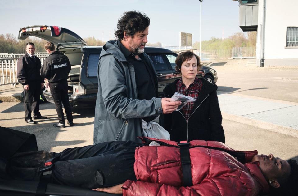 Friedemann Berg (Hans-Jochen Wagner) und Franziska Tobler (Eva Löbau) müssen im 