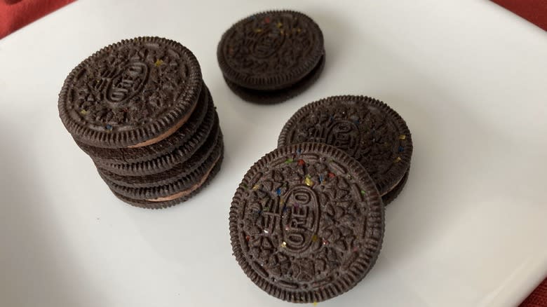 stack of Dirt Cake Oreos