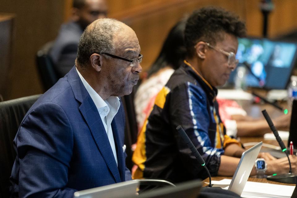 Detroit Reparation Task Force co-chair Keith Williams, center, speaks, next to co-chair Lauren Hood during a meeting at Coleman A. Young Municipal Center in Detroit on Thursday, April 13, 2023.