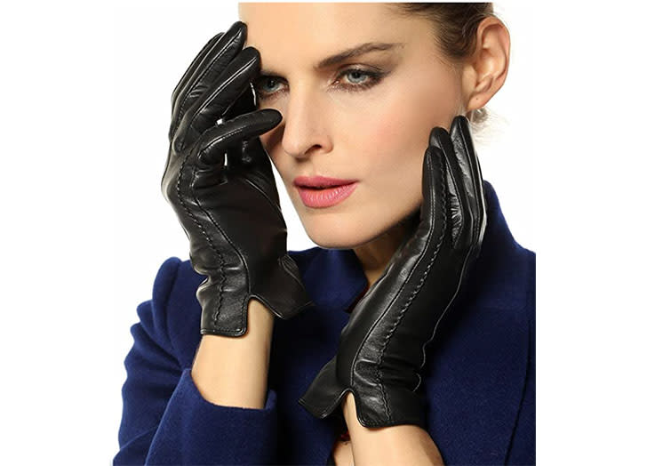 The 20 Warmest Winter Gloves for Women, According to Enthusiastic ...