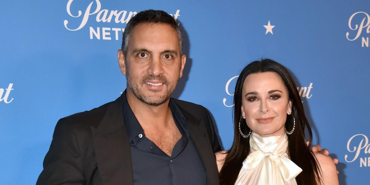 Kyle Richards' Net Worth 2023: 'RHOBH' Salary, Real Estate & More