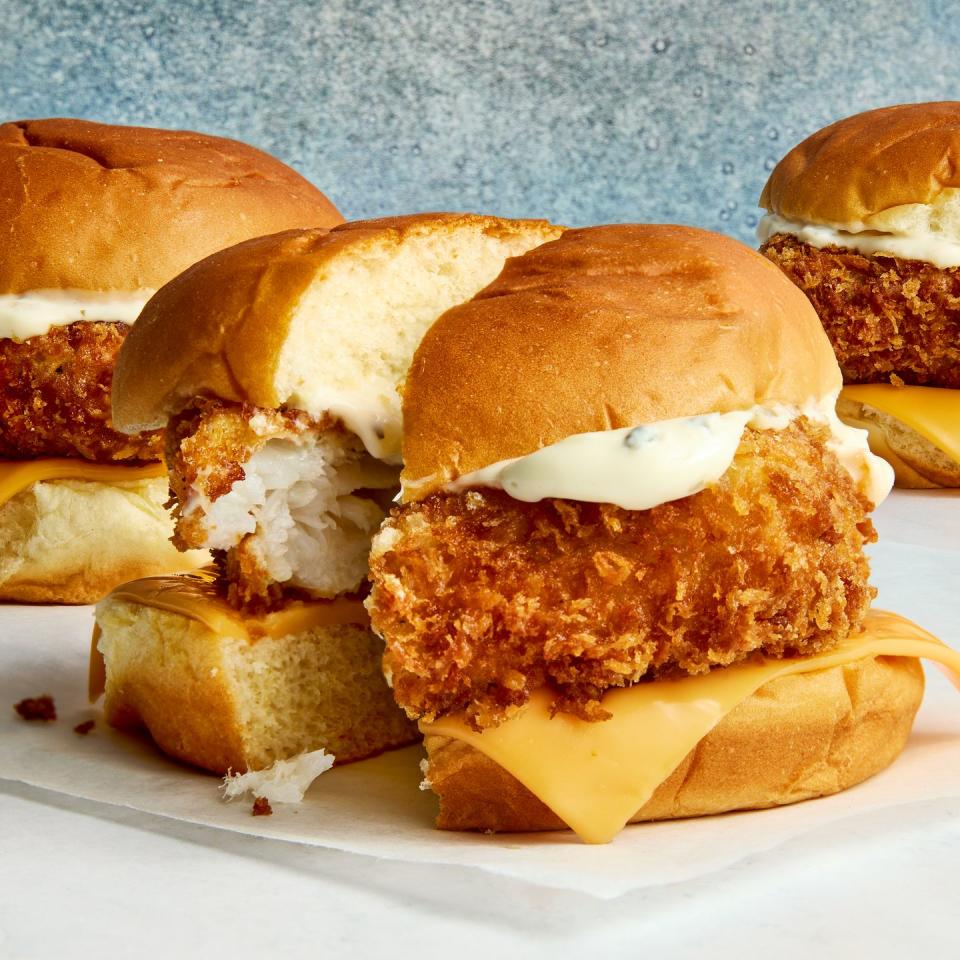 fried fish in a sandwich