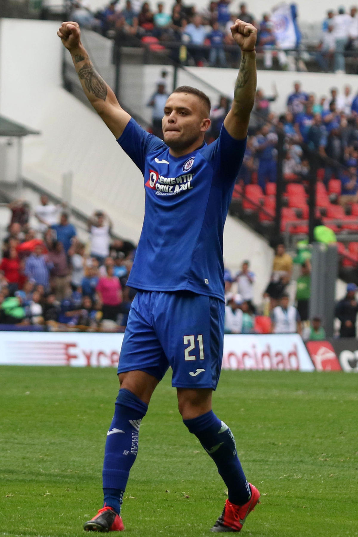 Cruz Azul se corona campeón de la liga mexicana de fútbol después de 23 años