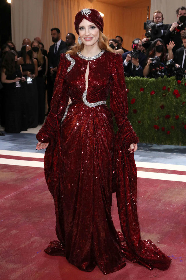 Emma Stone flaunts pink Thakoon at the 2014 Met Gala