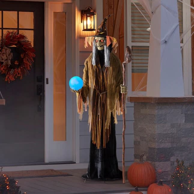 Halloween animatronics haunted living animatronics witch