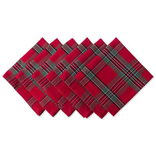 5) DII Holiday Collection, Christmas Plaid Napkins — Set of 6