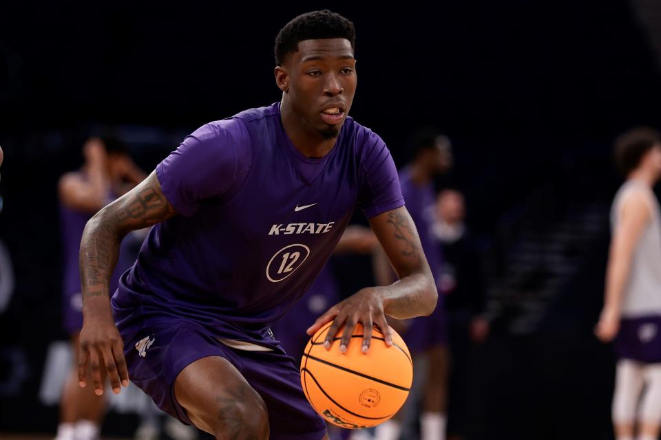 Kansas State guard Anthony Thomas (12) announced Thursday that he is transferring after redshirting during the 2022-23 season.