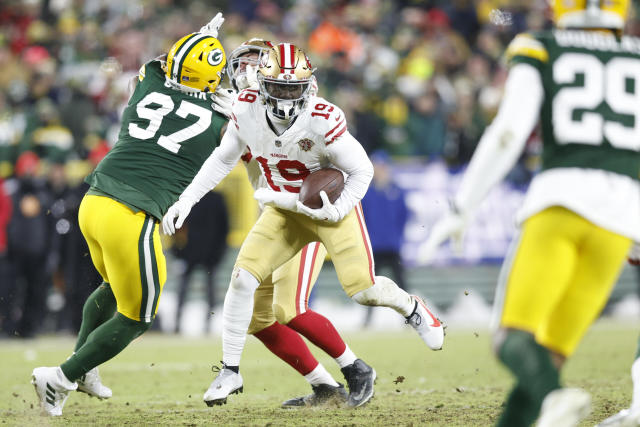 Deebo Samuel Takes the Pitch 32 Yards into Packers Territory