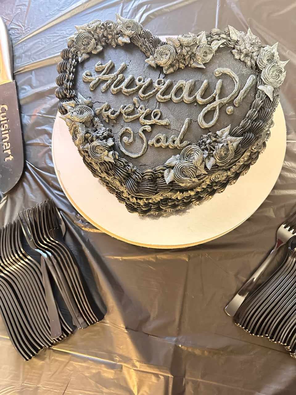 Grief Party host and organizer Liz Liano ordered a custom cake from No Worries Bakery for the event.The confection’s message encapsulates the seemingly conflicting emotions the party brought out in people.