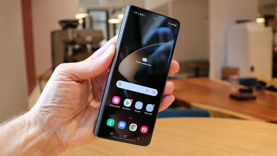 Samsung Galaxy Z Fold 4