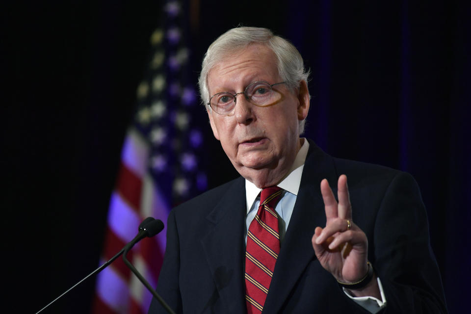 El senador por Kentucky Mitch McConnell, líder de la mayoría republicana en el Senado. (AP Photo/Timothy D. Easley)