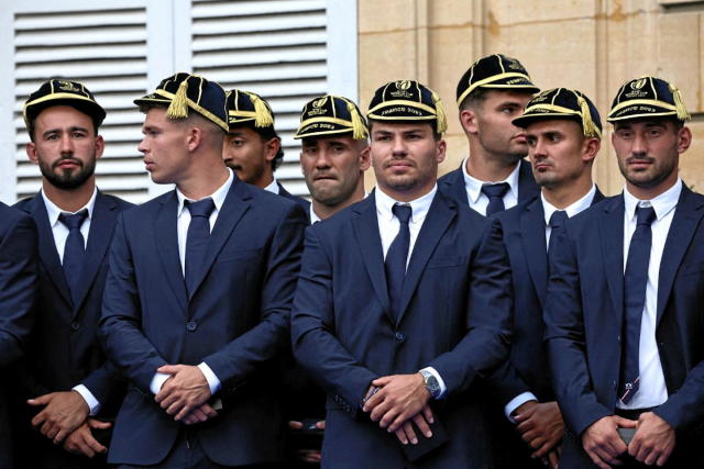 Rugby : pourquoi les joueurs reçoivent-ils une casquette avant la Coupe du  monde ?