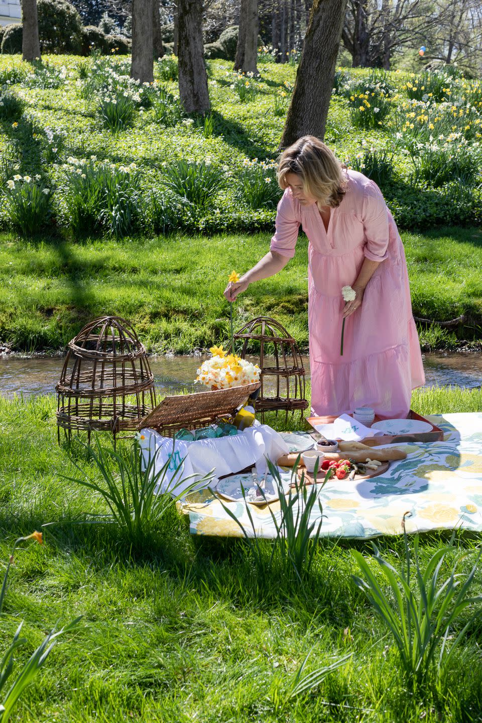 A Waterfront Picnic