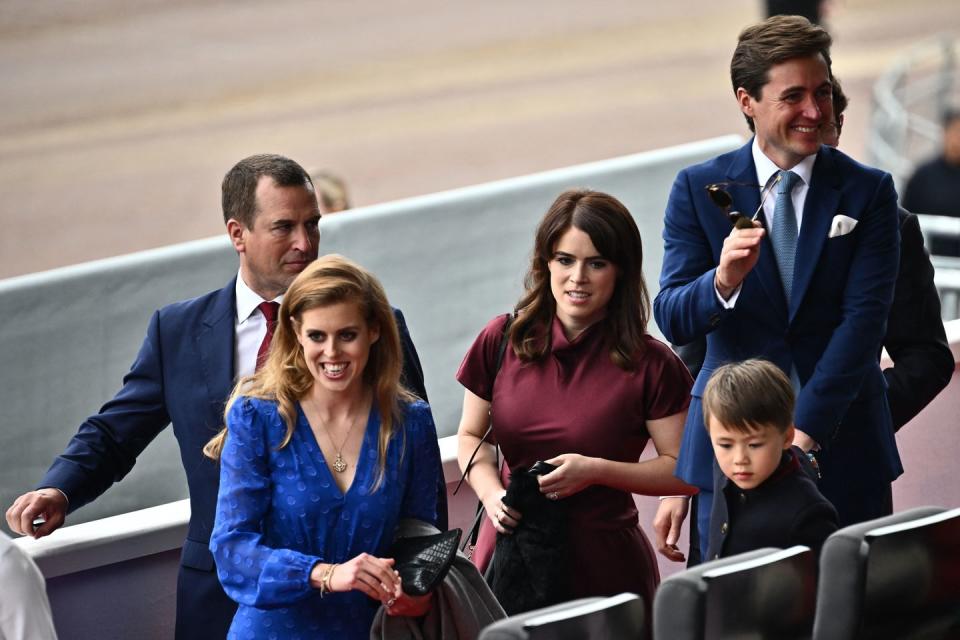 All the Best Photos from Queen Elizabeth's Platinum Jubilee Celebration