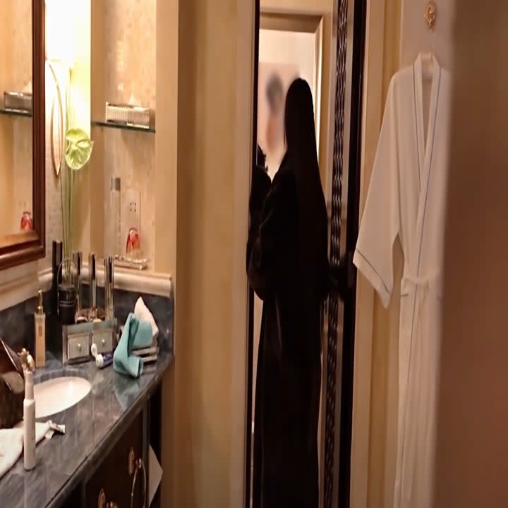 Kim Kardashian busting in on a woman in Scott Disick's bathroom