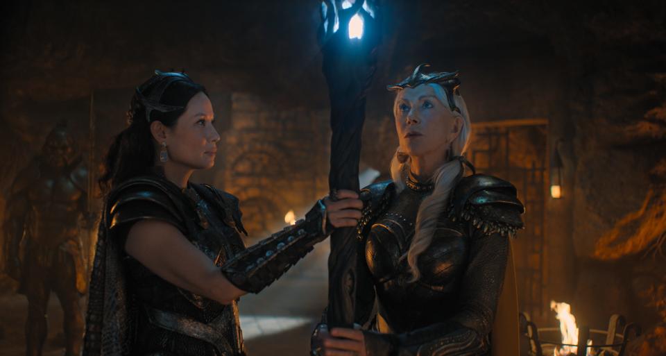 Kalypse (Lucy Liu, left) and Hespera (Helen Mirren) have nothing good planned for mankind in "Shazam! Fury of the Gods."