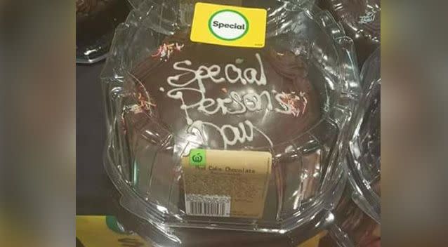 Woolworths shoppers have slammed a cake that read 