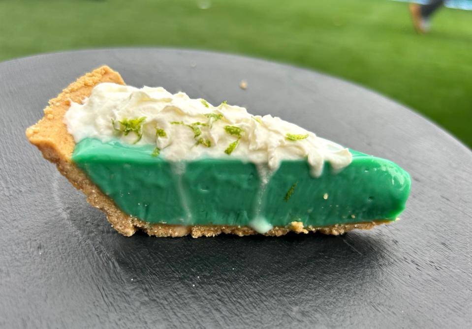 Taco Bell Baja Blast pie