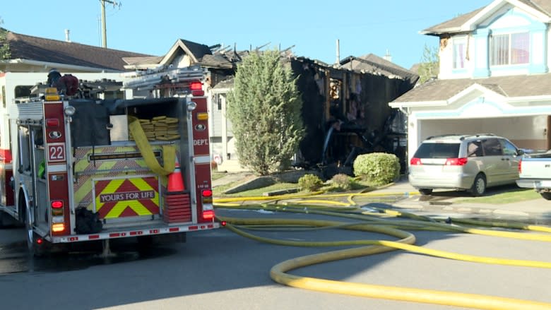 Calgary firefighters kept busy with 2, multi-home blazes