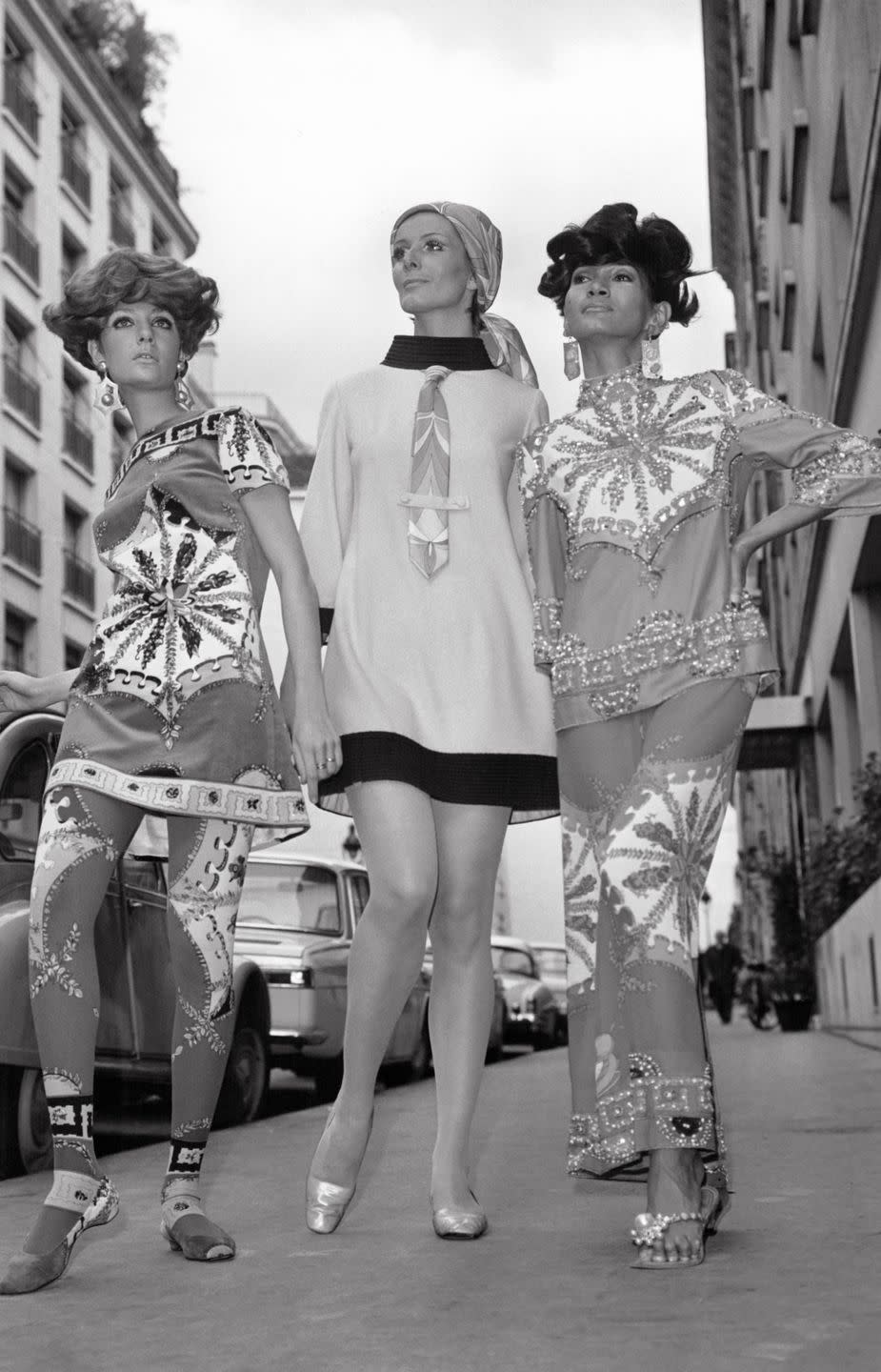 <p>Emilio Pucci embraced the mod and hippie trends of the decade with his fall line. Goodbye plaid, hello prints.</p>