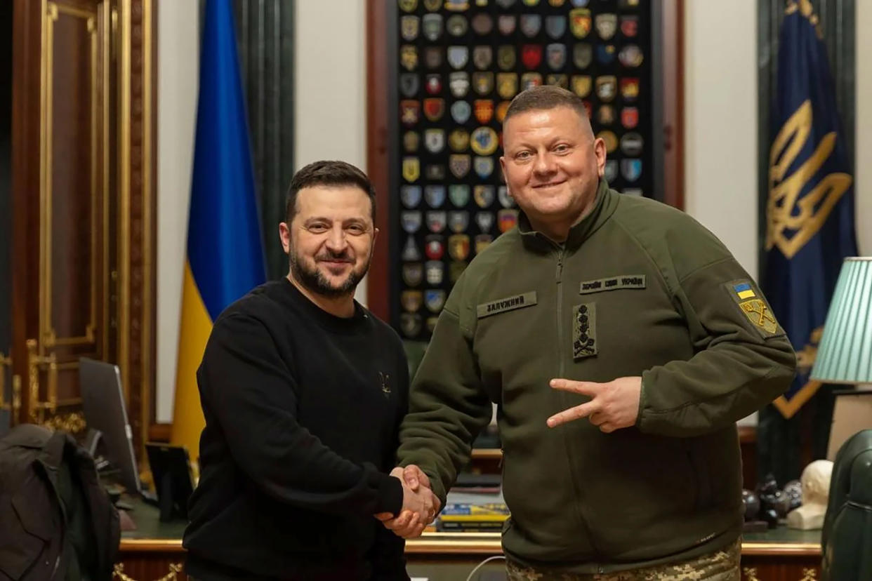 In this photo provided by the Ukrainian Presidential Press Office, Ukrainian President Volodymyr Zelensky, left, shakes hand with Commander-in-Chief of Ukraine's Armed Forces Valery Zaluzhny during their meeting in Kyiv, Ukraine, Thursday, Feb. 8, 2024.<span class="copyright">Ukrainian Presidential Press Office—AP</span>