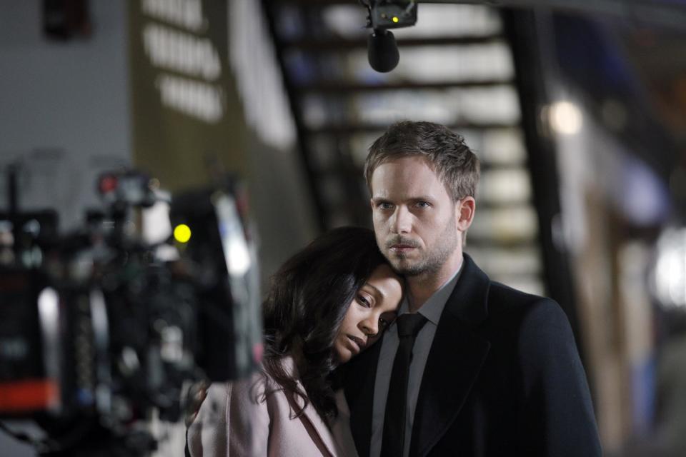 Actress Zoe Saldana, left, and actor Patrick J. Adams during the shooting of the adaptation of the psychological horror movie “Rosemary’s Baby” by Polish director Agnieszka Holland in Issy-les-Moulineaux, outside Paris, Friday March 7, 2014. Zoe Saldana and Patrick J. Adams star in the two-episode remake of Ira Levin’s 1967 book, which director Roman Polanski also turned into an unforgettable 1968 film. (AP Photo/Christophe Ena)