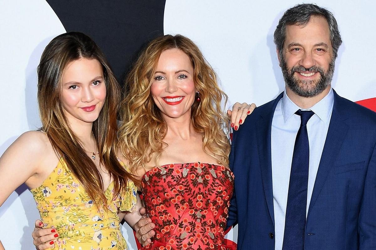 Judd Apatow Directs Wife Leslie Mann, Daughter Iris as Quarantined