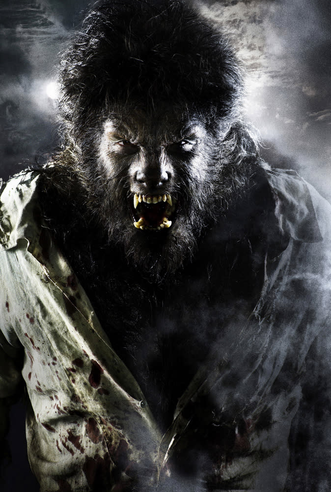 Benicio Del Toro The Wolfman Production Stills Universal 2009