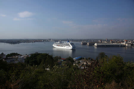 U.S. Carnival cruise ship Adonia arrives at the Havana bay, the first cruise liner to sail between the United States and Cuba since Cuba's 1959 revolution, Cuba, May 2, 2016. REUTERS/Alexandre Meneghini