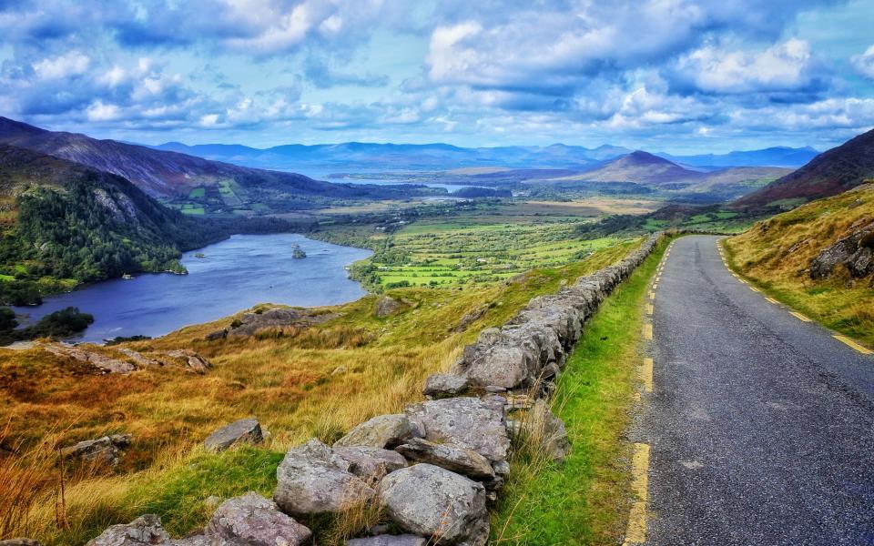 The Beara Peninsula drive can be done in a day - JohnGollop