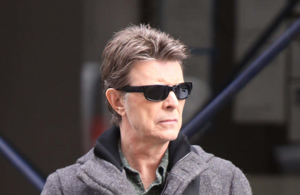 In 1998, Bowie launched his own internet service provider called BowieNet. Subscribers to the dial-up service were offered exclusive content, as well as a BowieNet email address and internet access. The ‘Starman’ singer was a true visionary when it came to the technological advancements made in the late 90s. Speaking to Jeremy Paxman in 1999, Bowie said: “I don’t think we’ve even seen the tip of the iceberg. I think the potential of what the internet is going to do to society – the good and bad – is unimaginable. I think we’re actually on the cusp of something exuberating and terrifying."