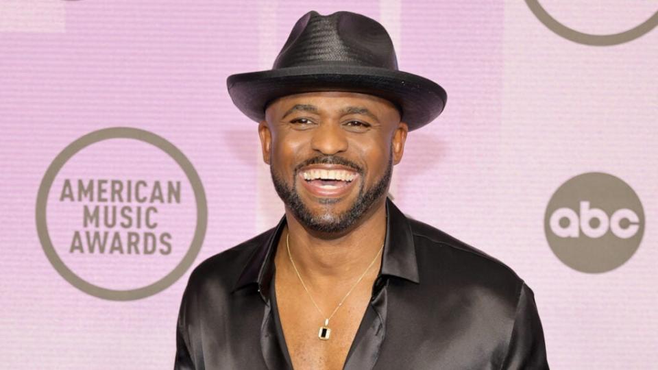 Actor/singer Wayne Brady at the 2022 American Music Awards (Getty Images)